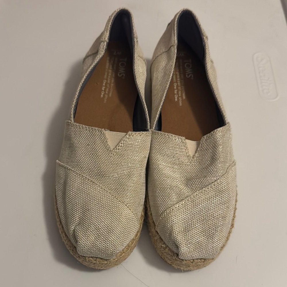 TOMS Women's Cream Espadrille Shoes